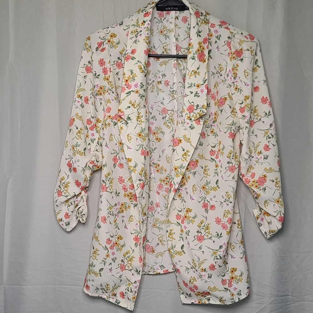 Ark & Co Floral Blazer Women Small Cream Ruched 3/4 Sleeve Open Front JJ-90622-R